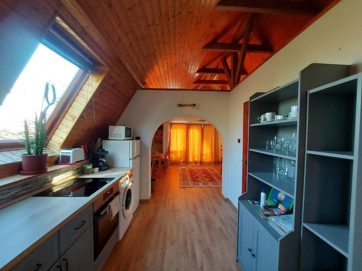 Attila-Apartman Budaoers Extérieur photo