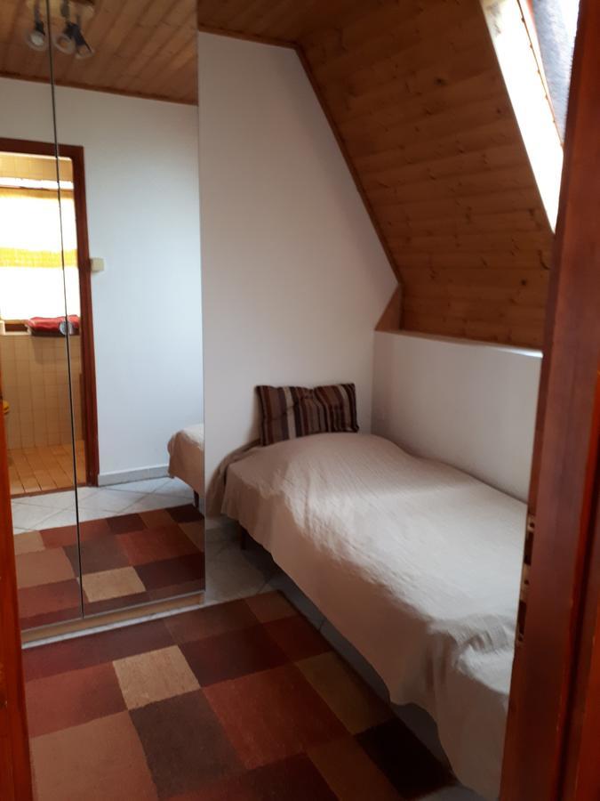 Attila-Apartman Budaoers Extérieur photo