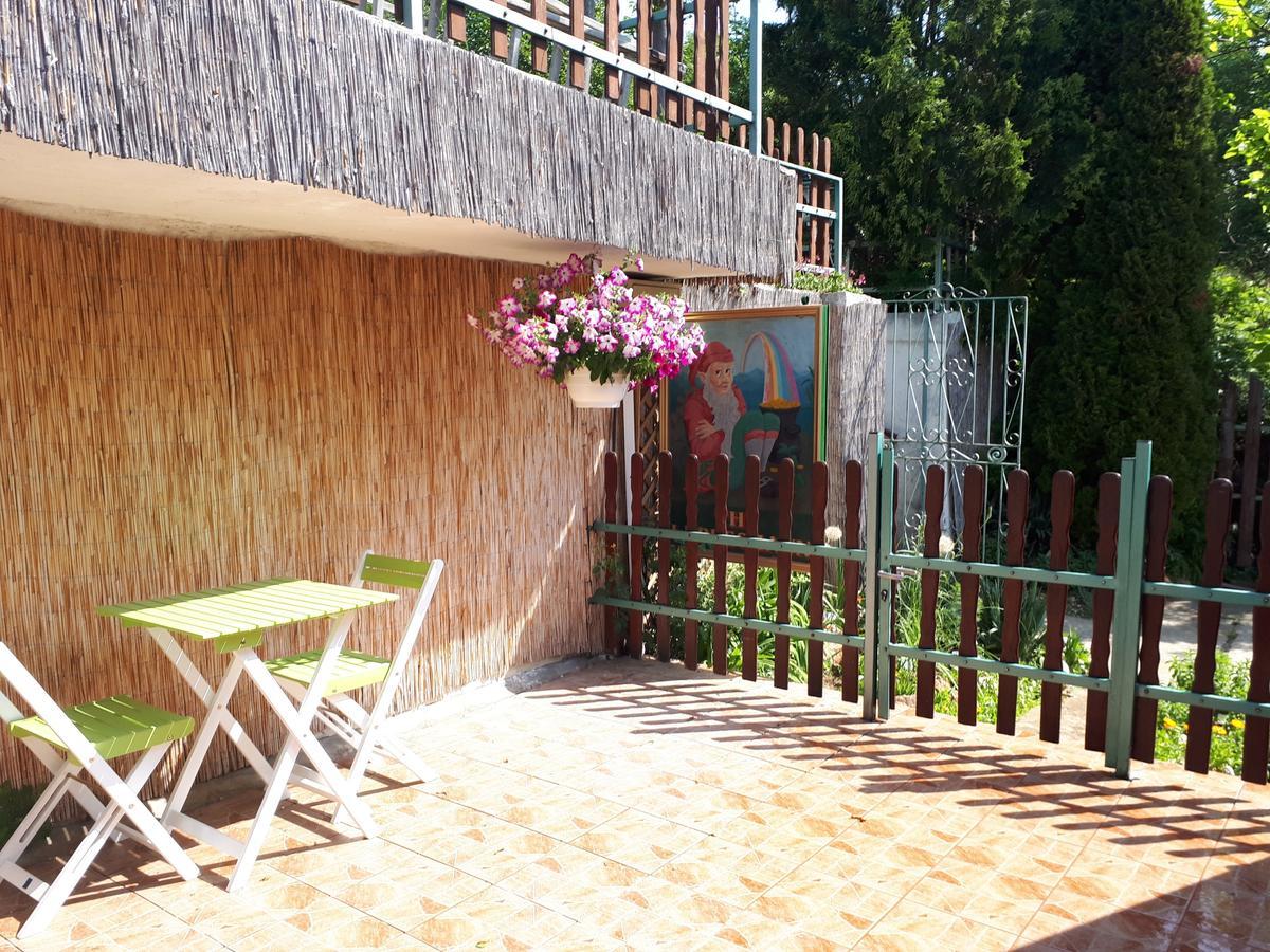 Attila-Apartman Budaoers Extérieur photo